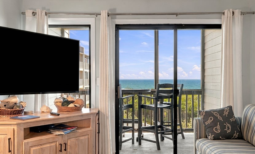 Second-Floor Condo in Oceanfront Location w/Shared Pool, Free WiFi, Water Views