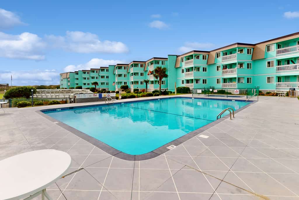 Second-Floor, Ocean View Condo with Balcony, WiFi, Washer/Dryer & Shared Pool