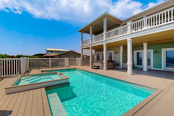 Oceanfront home with direct beach access and movie room