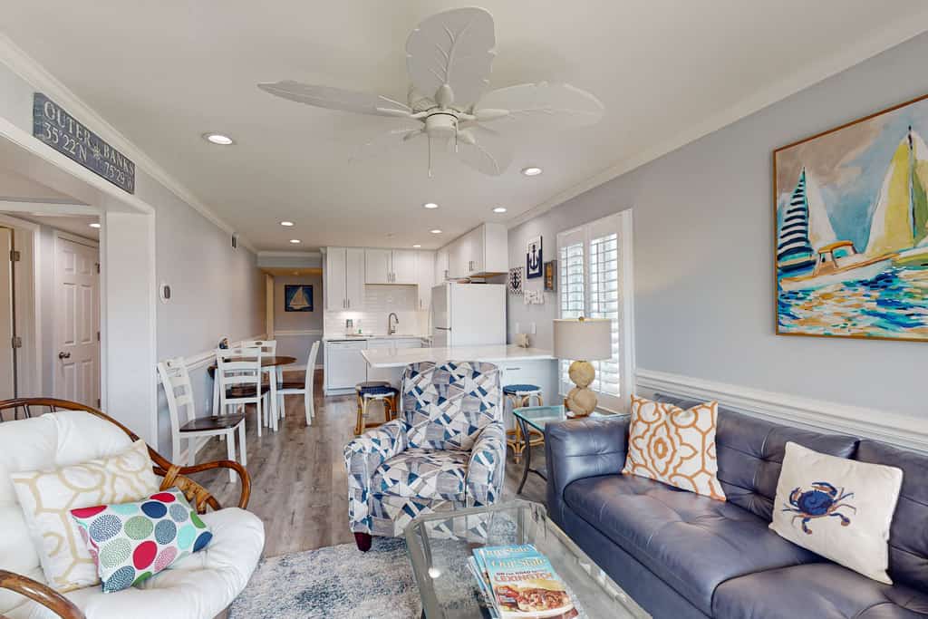 Second-Floor, Ocean View Condo with WiFi & Shared Pools/Hot Tub/Putt-Putt