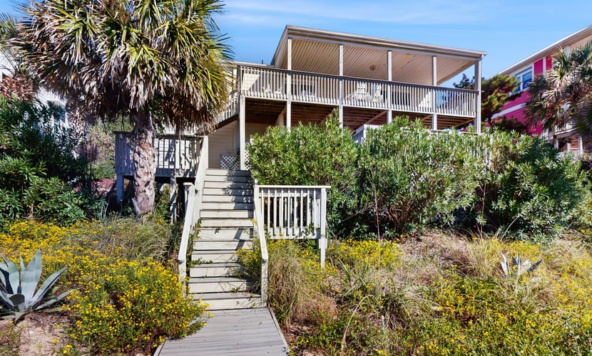charming coastal dog friendly apartment near the beach