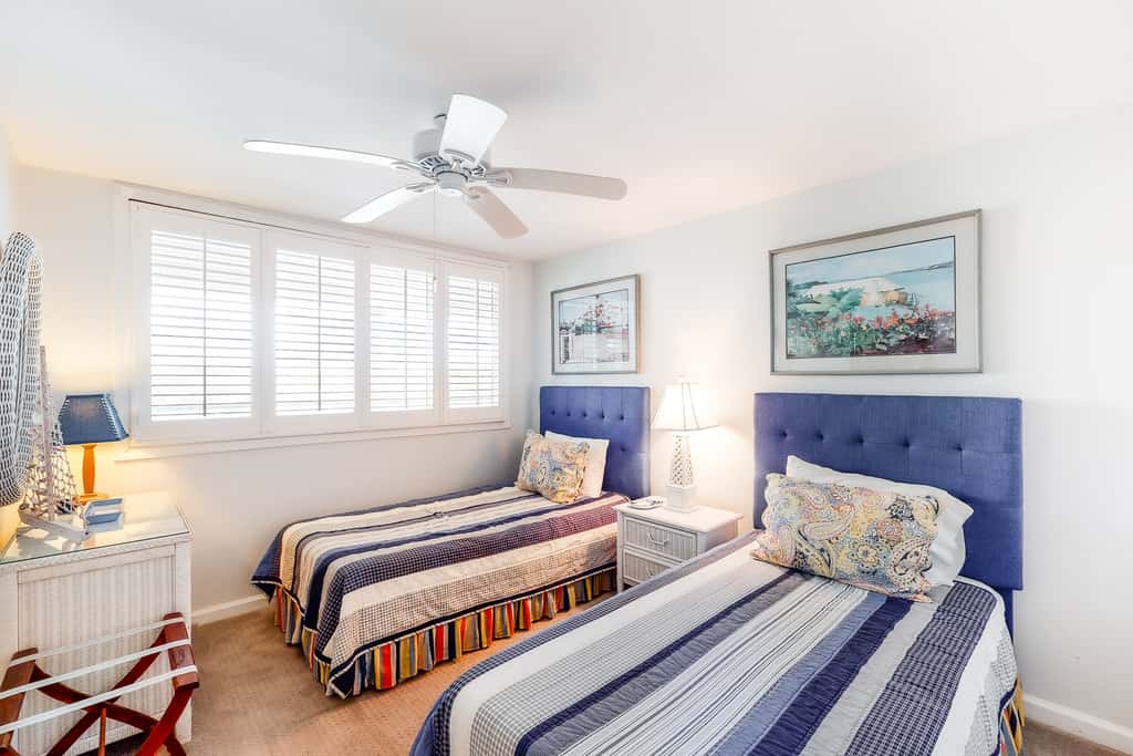 PKBW05 Beachwalk 303
