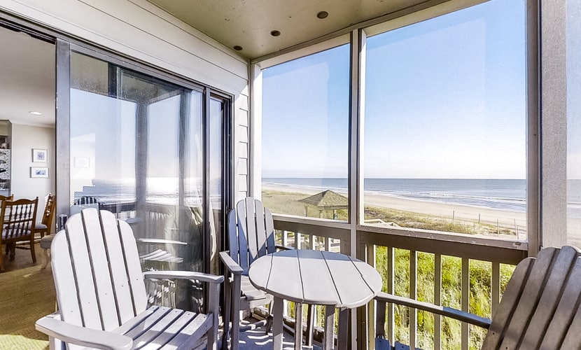 Lovely Condo in Direct Oceanfront Complex w/Shared Pool, Free WiFi, Water Views