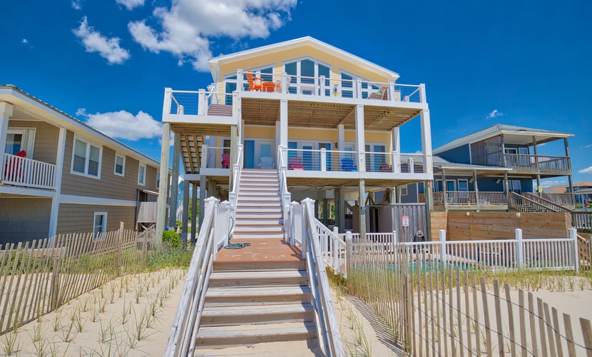 Oceanfront Retreat with Premium Views, Roof Top Hot Tub, Private Pool, Game Room and More...!