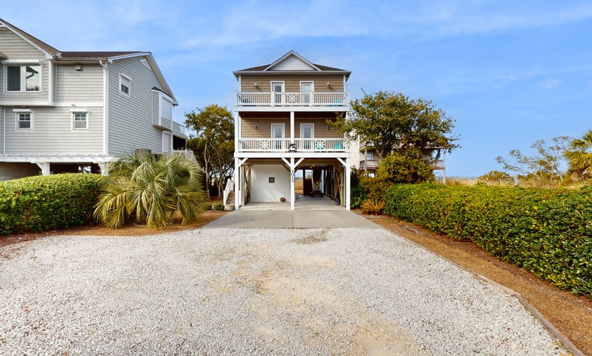 Dog-friendly sound-front home with private dock, beach access, deck, grill, W/D