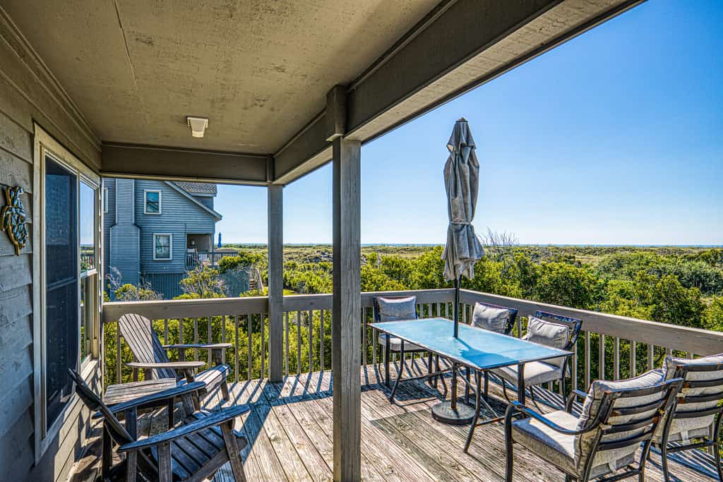 Ocean and waterway-view duplex - pool, beach access, washer/dryer, central AC