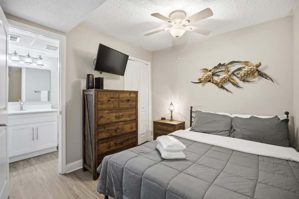 CB23 Beach Haven