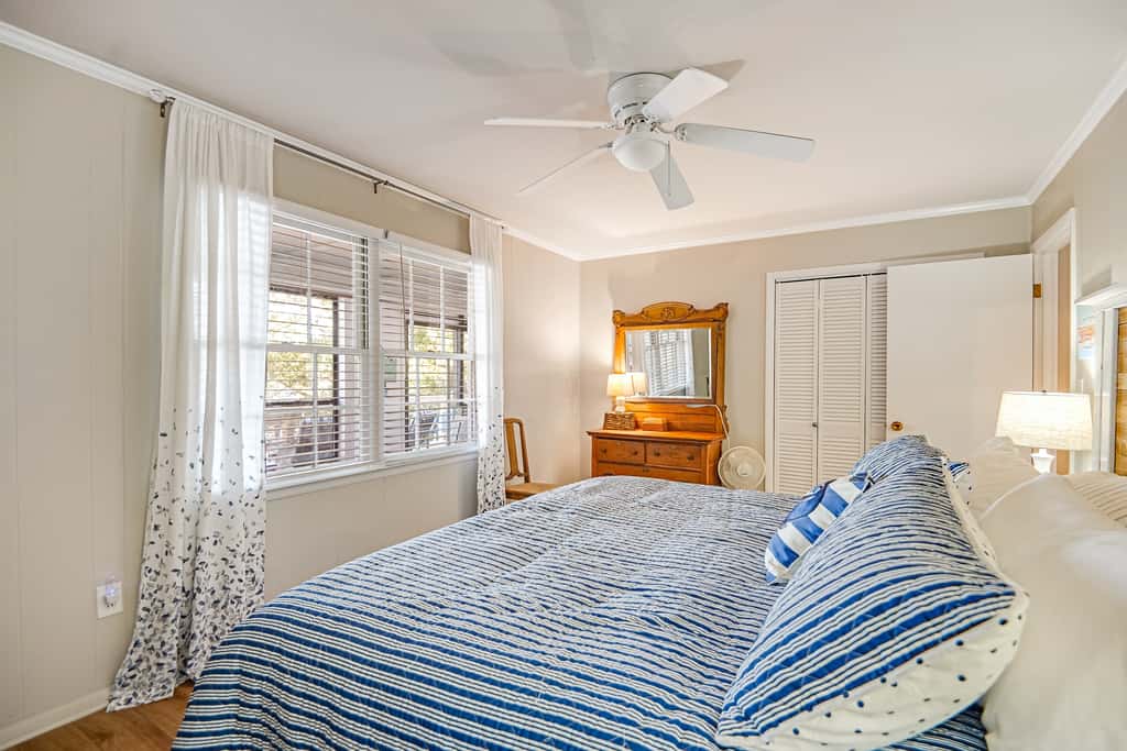 TB208C Bland's Landing
