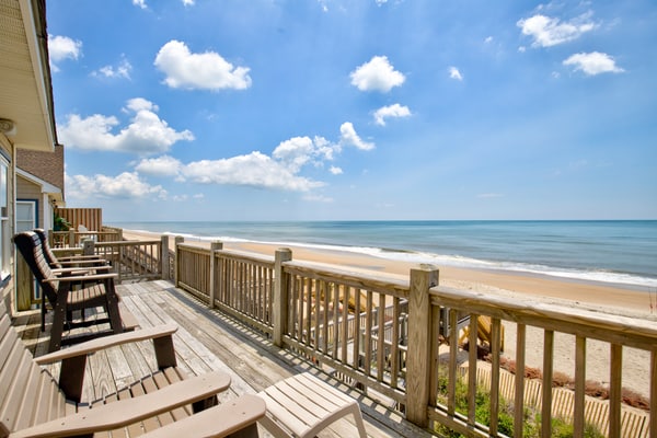 Beachfront duplex with beach access, ocean views, air hockey, washer/dryer, AC