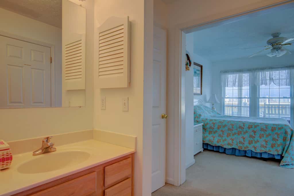 NTB2780 Oceanfront Acropolis