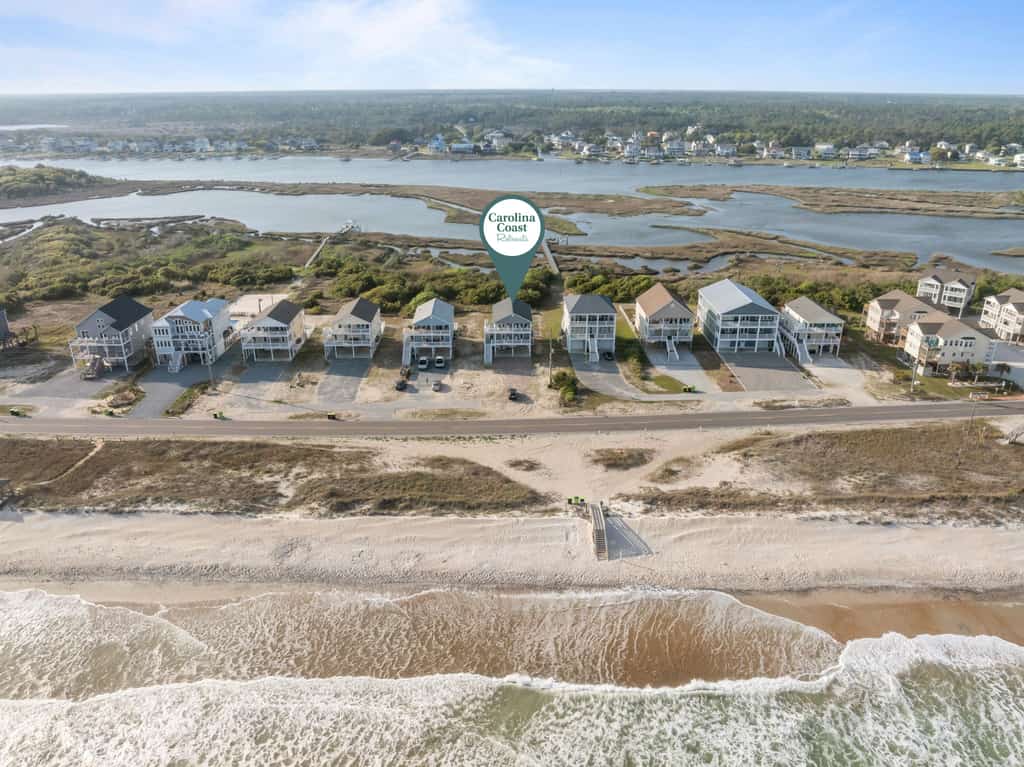 🌊 Oceanview Beach Retreat | Private Pool | Deck Access from Every Bedroom 🌴