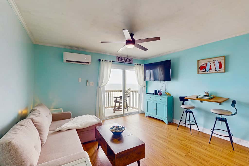 NTBTR216 Topsail Reef 216