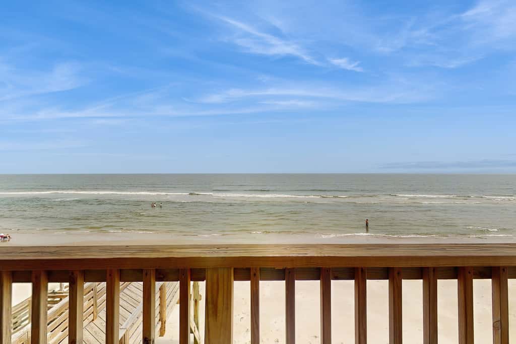 NTBTR216 Topsail Reef 216