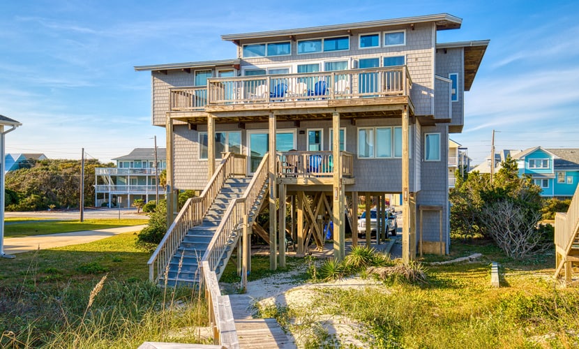 Dog-Friendly Oceanfront Escape with a Private Boardwalk Straight to the Sand!
