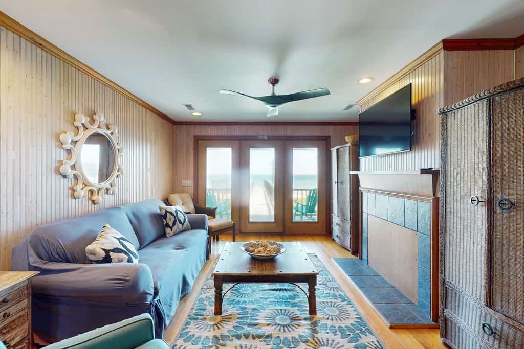 Oceanfront home in Surf City with stunning views and direct beach access