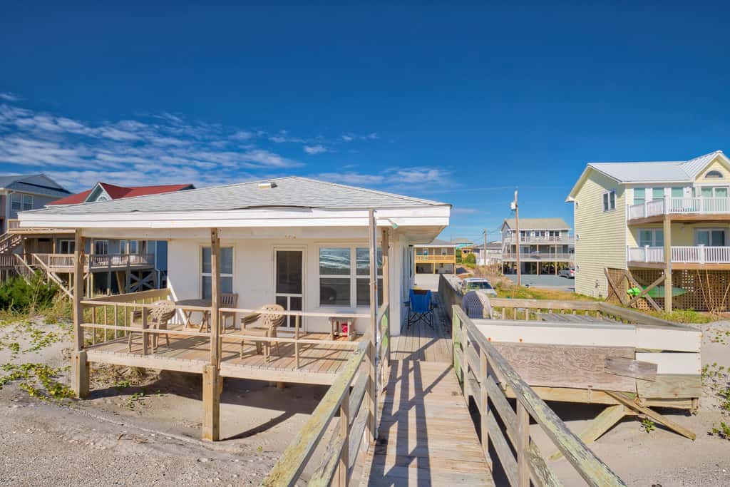 TB1419 Gresham - Topsail Beach