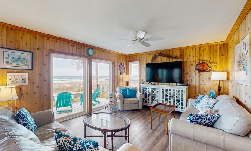 Oceanfront cottage with direct beach access and partial marsh views