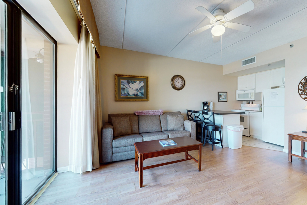 WI30B Water Street Condos Unit 204