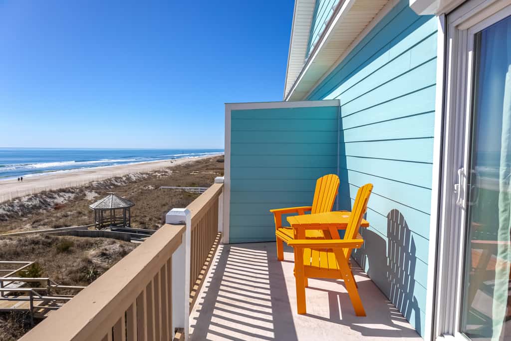 CB21 The Herons Hideaway - Oceanfront