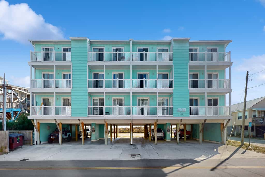 CB79 Carolina Beachfront Beauty