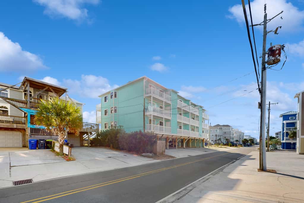 CB79 Carolina Beachfront Beauty