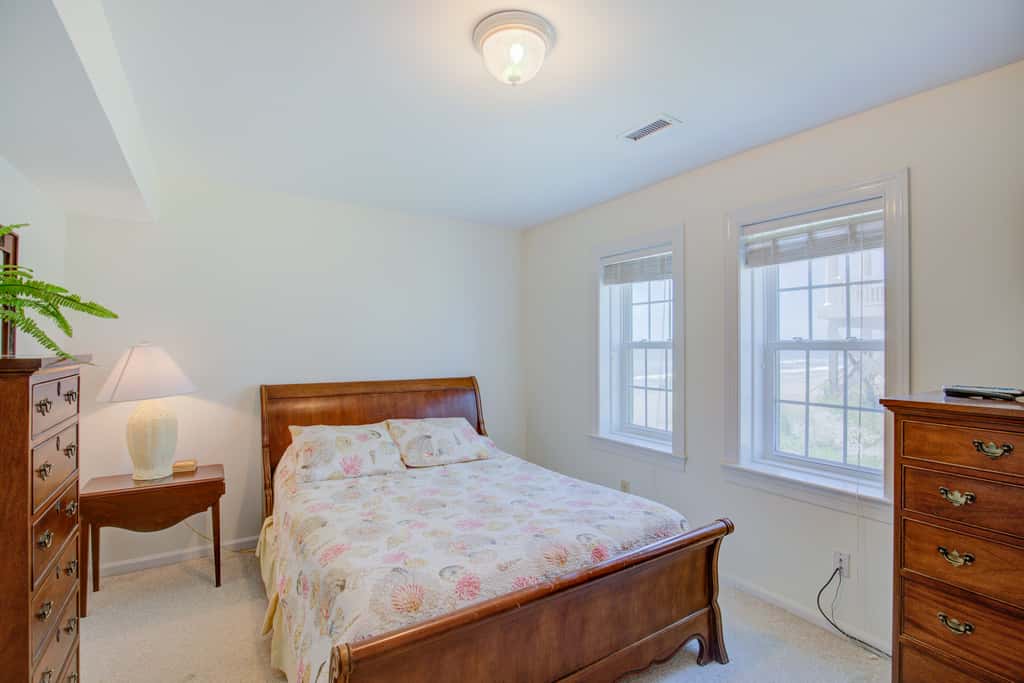 NTB4326 Sunburst Gardens Ocean Ridge
