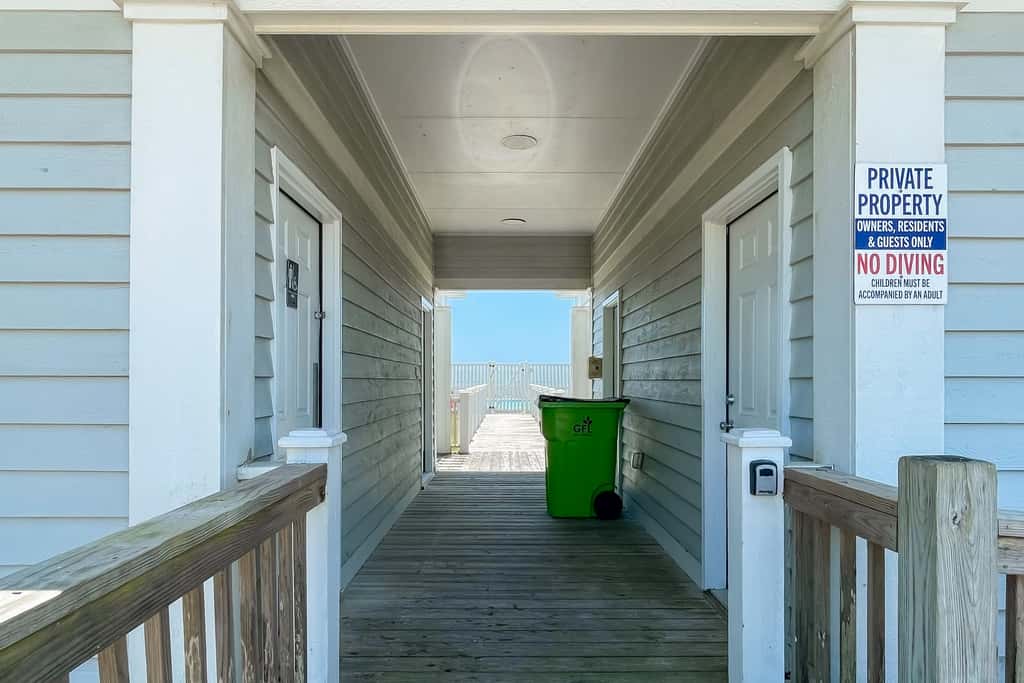 NTB4326 Sunburst Gardens Ocean Ridge