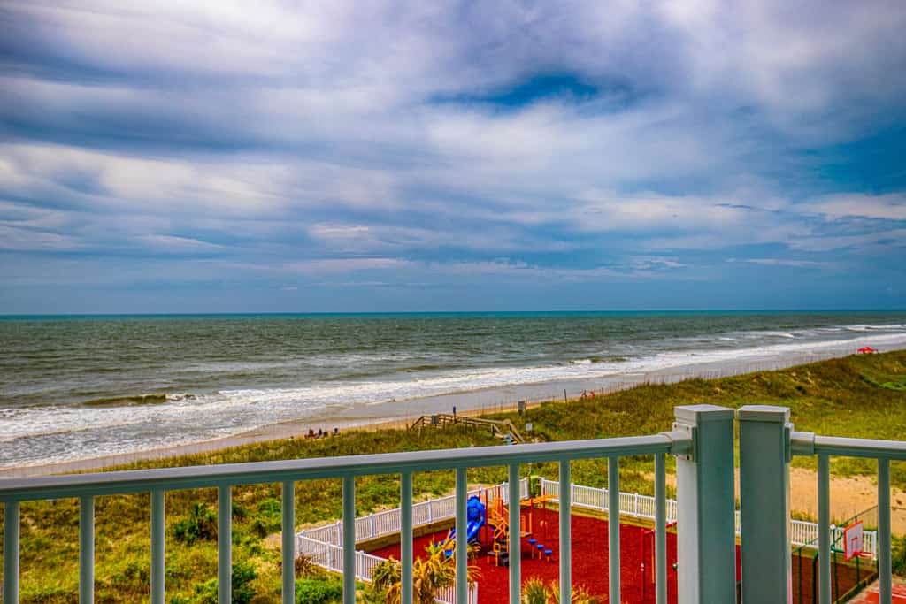 Oceanfront St. Regis gem with resort pool, fitness center, sauna & beach access