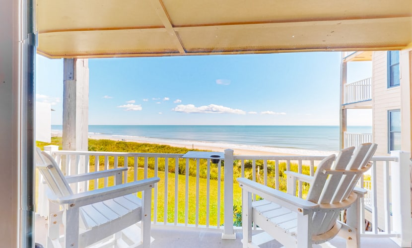 Topsail Dunes condo with oceanfront vistas - beach access & beachfront pool
