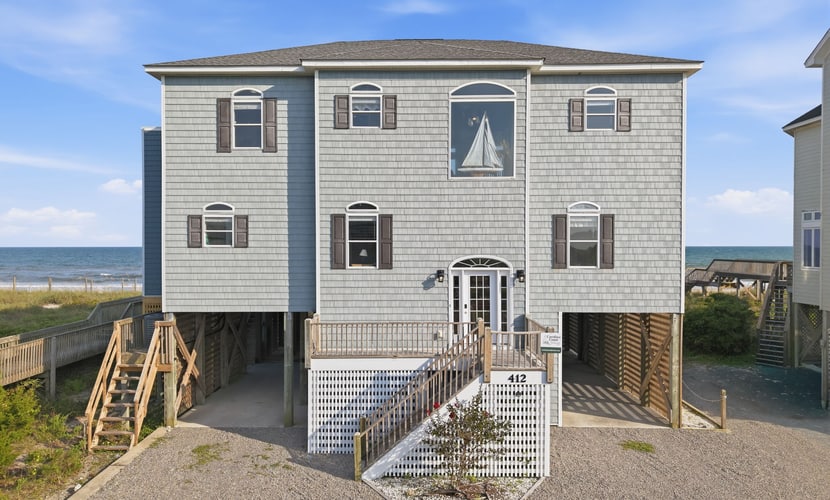 Oceanfront home with direct beach access, community pool & private hot tub