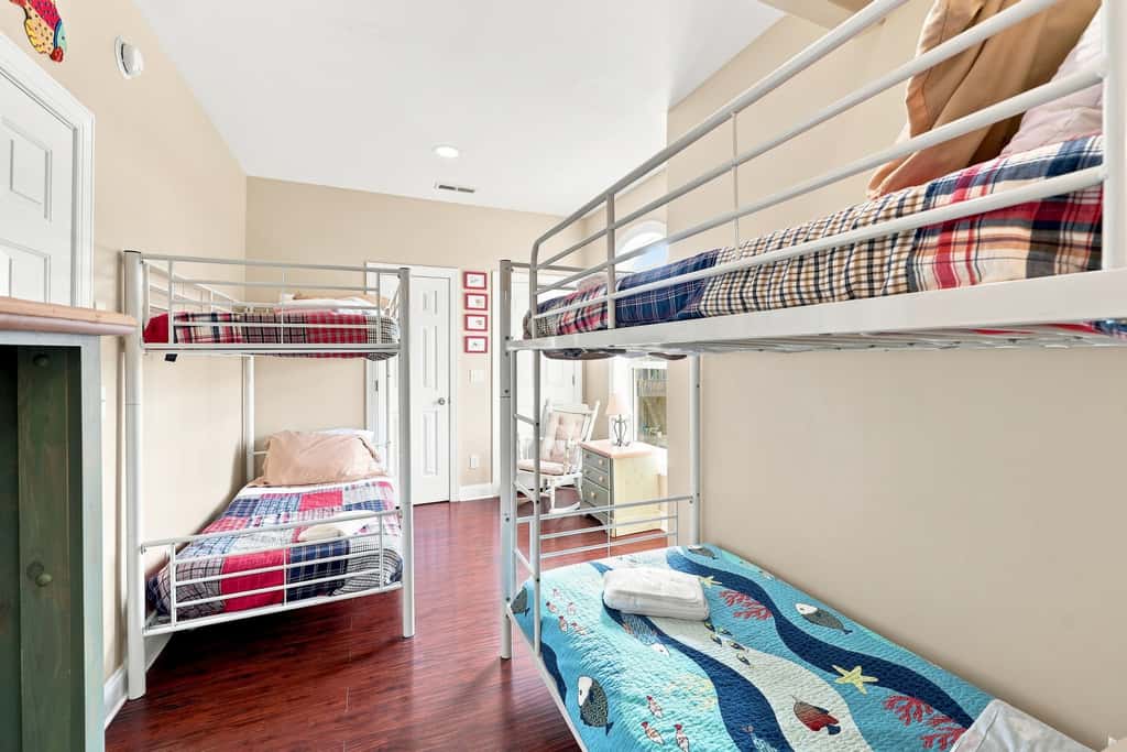 NTBHC412 Come Sail Away