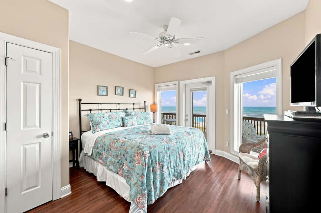 NTBHC412 Come Sail Away