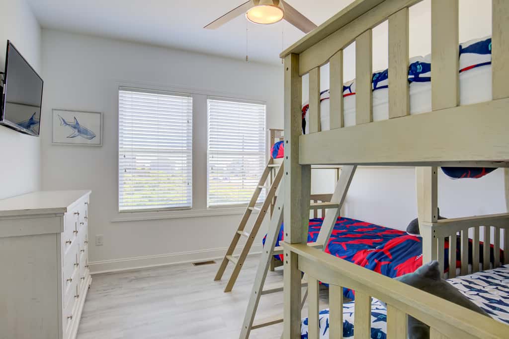 NTB2757 Island Haven