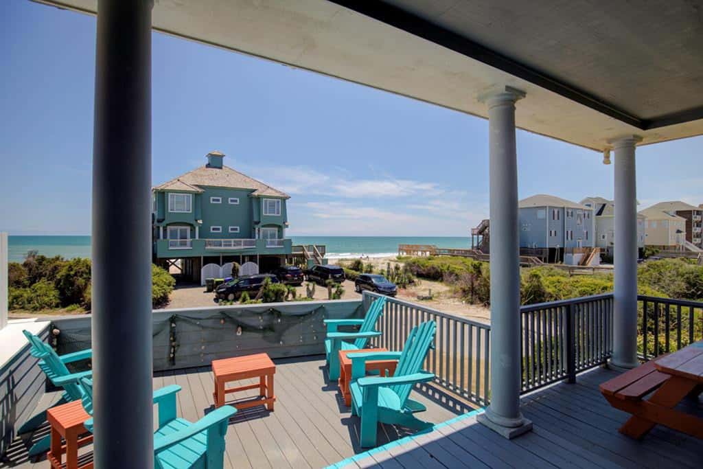 NTBHC423 At the Beach