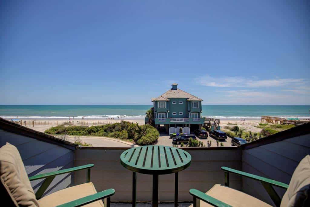 NTBHC423 At the Beach
