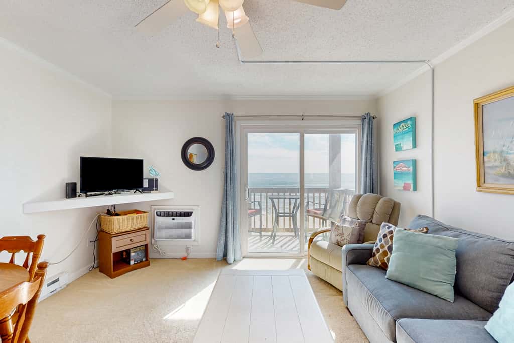 NTBTR109 Topsail Reef 109