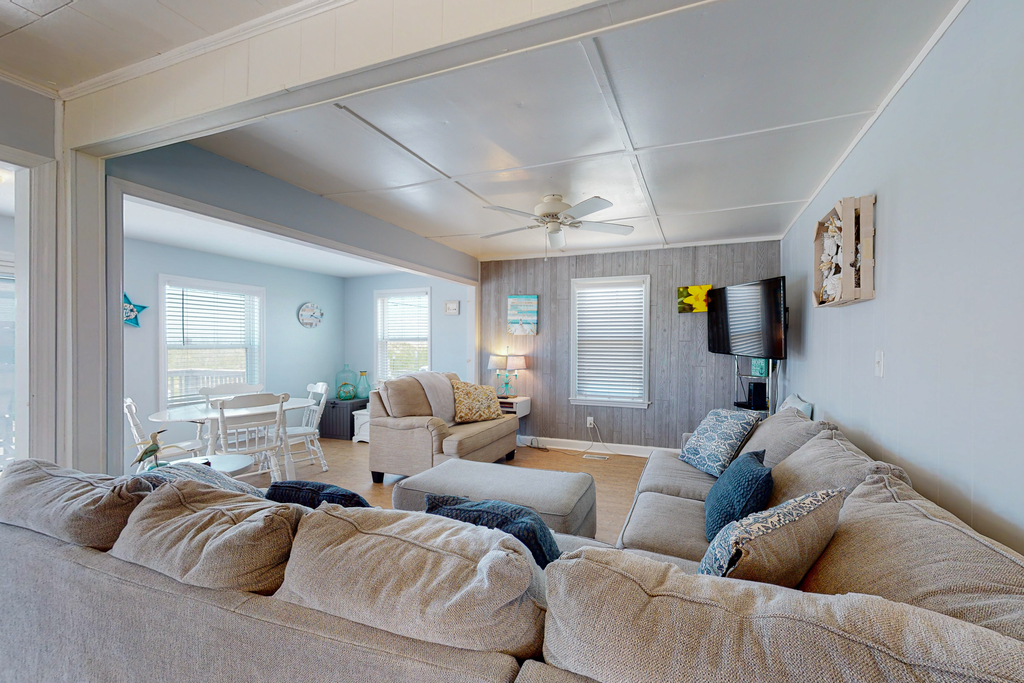 SC1905N Buckeye Beach