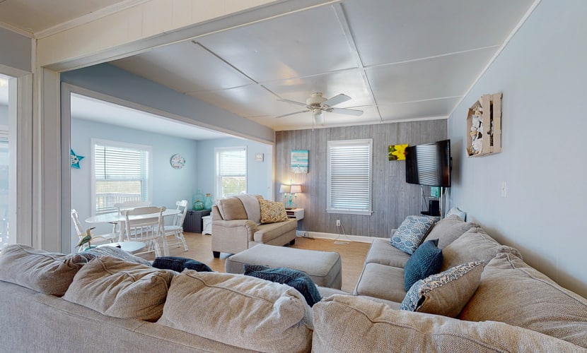 Oceanview home with direct beach access just across the street