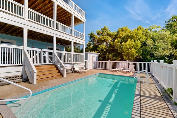 Lakefront home with private pool, hot tub, & pool table