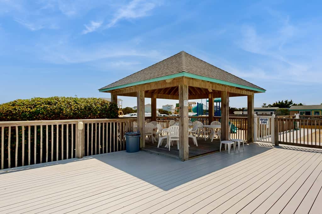 RO946 Endless Views