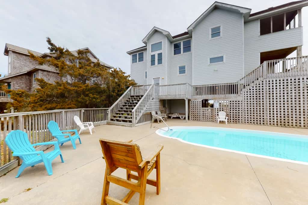 Oceanfront home with central AC, ocean view, private hot tub, & pool