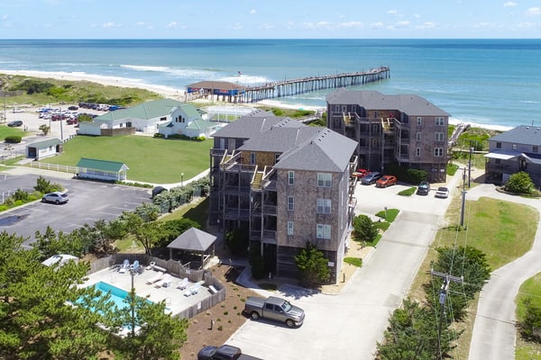 Bright, updated oceanfront home with shared pool, private deck, & great views