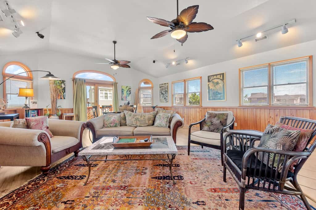 Casablanca: Avon beach escape with themed suites, pool, hot tub & ocean views.