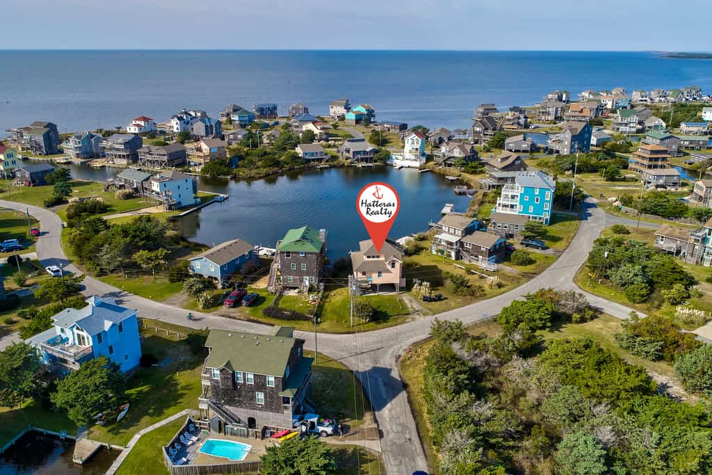 Sea Dream 440: Lagoon-front home w/private dock