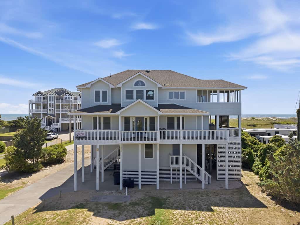 Ocean-view home with pool, hot tub, grill, decks & pool table
