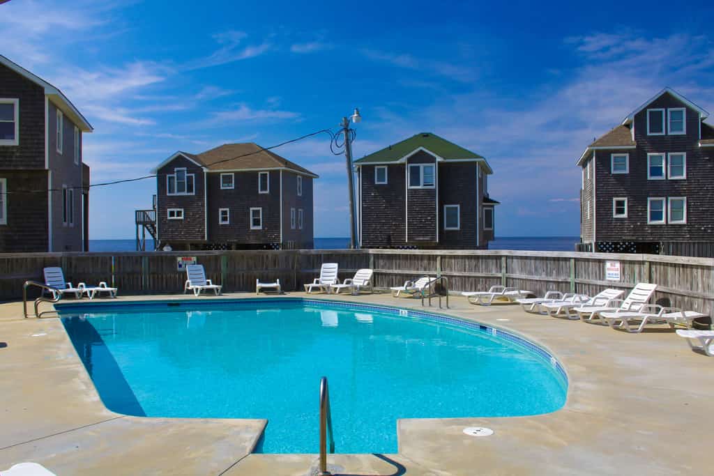 Waterfront dog-friendly home on the Sound with private hot tub, pool & AC