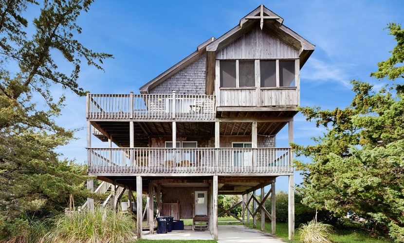 Blue Seas #124-A: Soundside,Private Hot Tub, Roof Deck, Water/Lighthouse Views