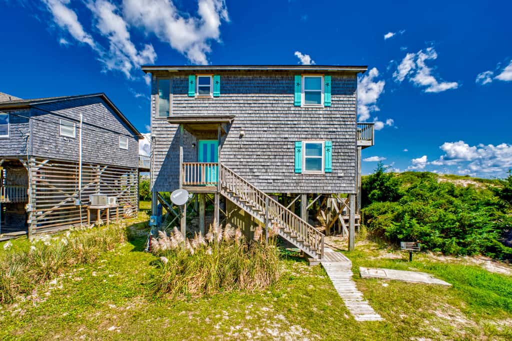AV80 Carolina House 80