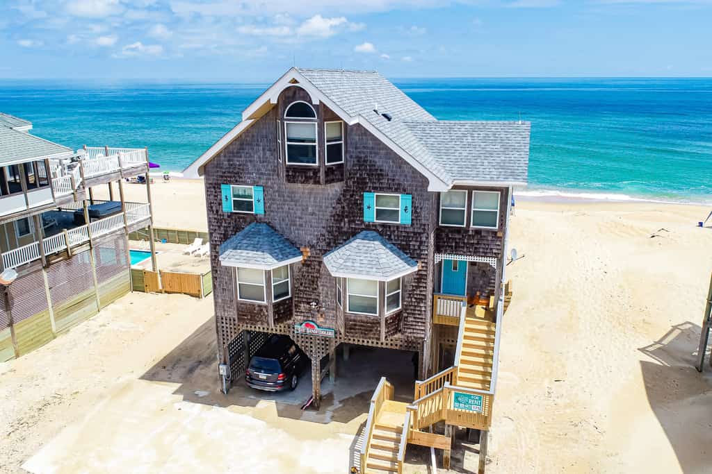 Sandfiddler 175: Beachfront w/Private Hot Tub, Shared Pool