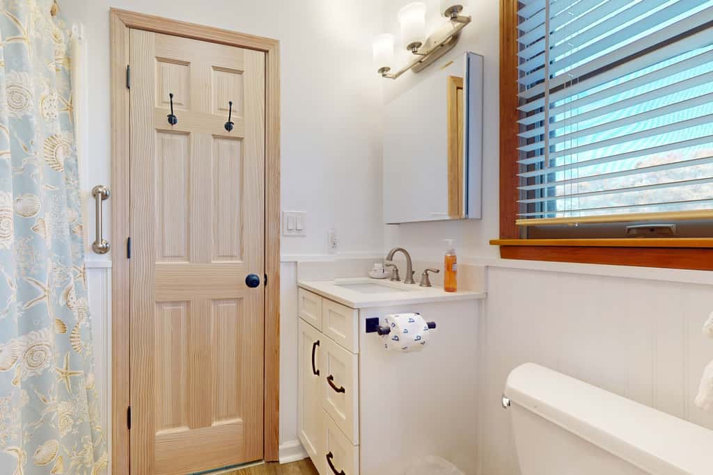 AVHC41 Outrigger Cottage on Hatteras Island